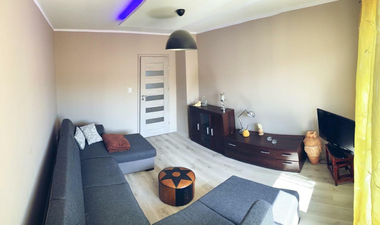 Apartament Bohaterow Westerplatte 20 Apartment Zielona Gora  Exterior photo