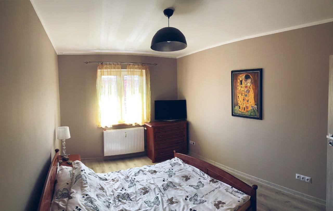 Apartament Bohaterow Westerplatte 20 Apartment Zielona Gora  Exterior photo